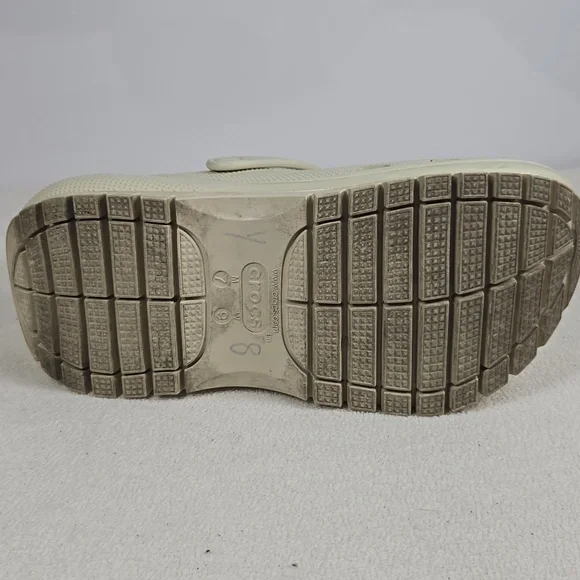 Crocs Platform Sandles/Clogs - Picture 4 of 10